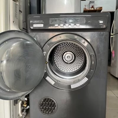 Máy sấy quần áo ELECTROLUX EDV-705G- 7KG mới 95%