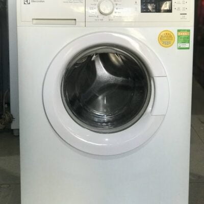 Máy giặt Electrolux 7 kg EWP10742 mới 95%